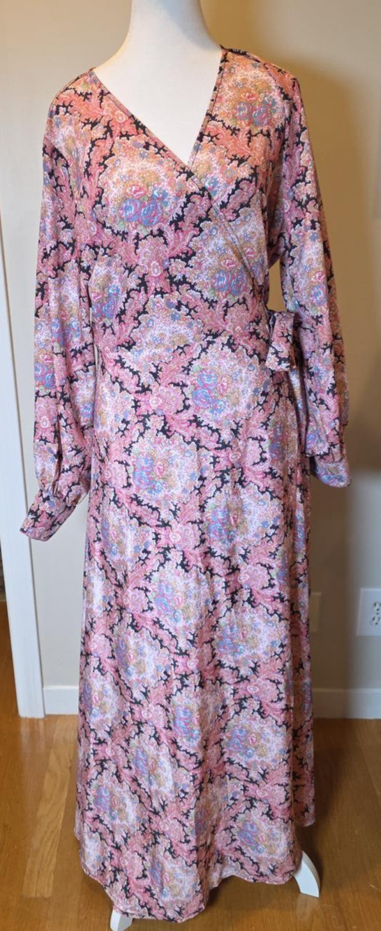NWT BAACAL x Maxey Greene Wrap Maxi Dress 2 14-16 Pink Paisley Pearl Cuffs